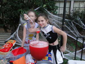 2010 halloween  thanksgiving 084.JPG