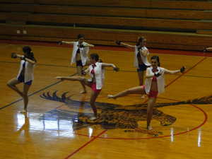 2010 CHRISTMAS-BAILEE DANCE COMP-SCIENCE PROJECT 213.jpg