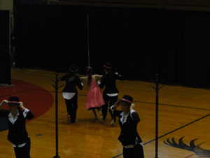 2010 CHRISTMAS-BAILEE DANCE COMP-SCIENCE PROJECT 227.jpg