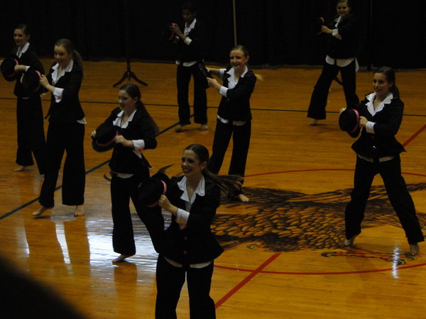 2010 CHRISTMAS-BAILEE DANCE COMP-SCIENCE PROJECT 230.jpg