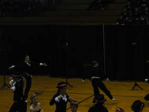 2010 CHRISTMAS-BAILEE DANCE COMP-SCIENCE PROJECT 234.jpg