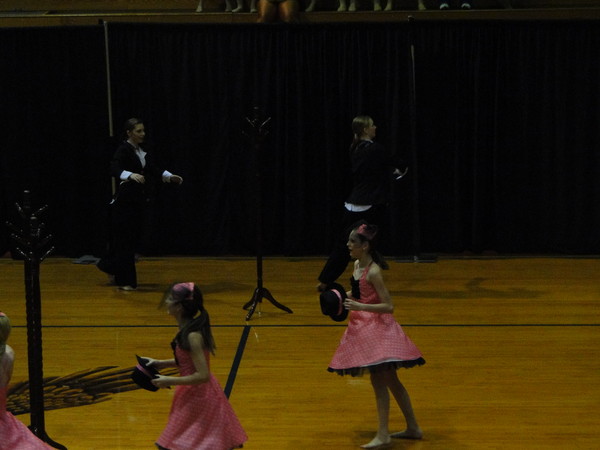 2010 CHRISTMAS-BAILEE DANCE COMP-SCIENCE PROJECT 253.jpg