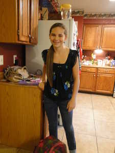 2012 1ST WEEK OF SCHOOL PICS - CASSIE 6TH BAILEE 10TH 006.jpg