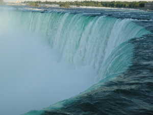 2010-NIAGARA-FALLS-DSC00404.JPG