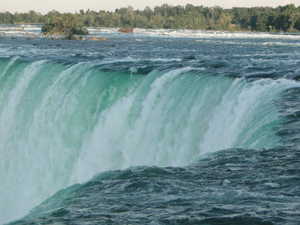 2010-NIAGARA-FALLS-DSC00416.JPG